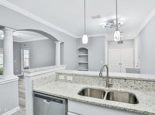 8290 Gate Pkwy #1201, Jacksonville, FL 32216