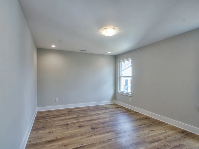 2810 Gear St — Photo 30