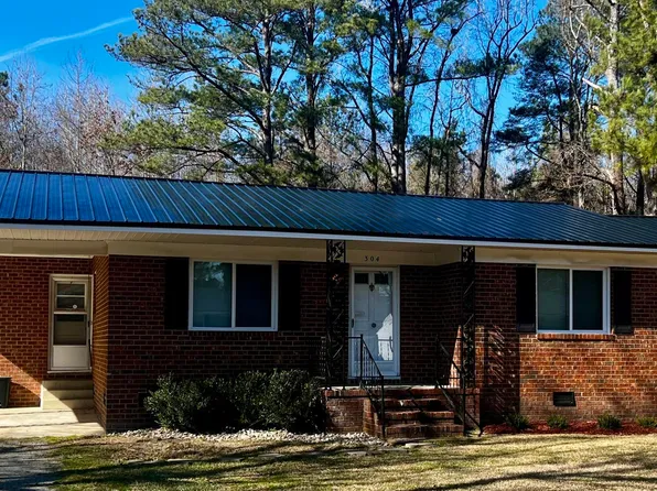 304 Cantongate Road, Tarboro, NC 27886
