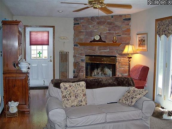 3rd image of 7545 Ann Arbor Dr