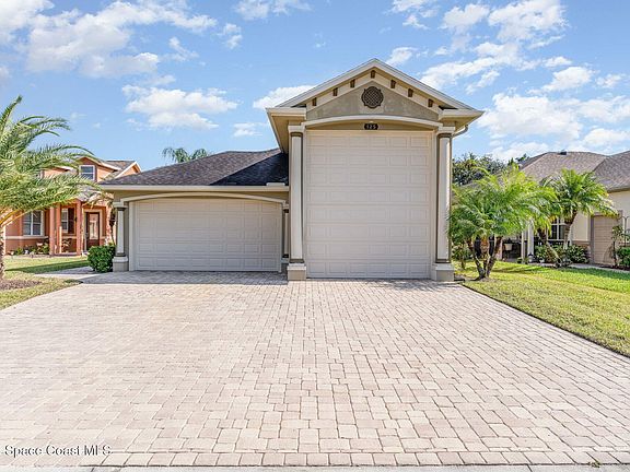2nd image of 125 Harmony Ln