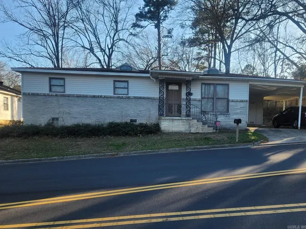 9105 W 36th St, Little Rock, AR 72204