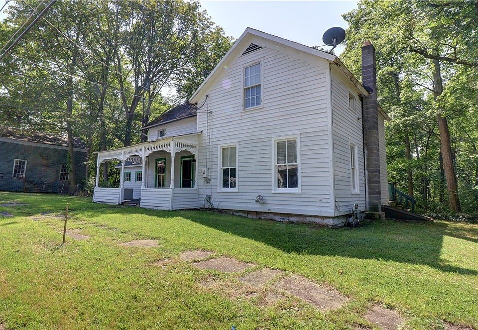 16 Park St, Union Springs, NY 13160 Zillow
