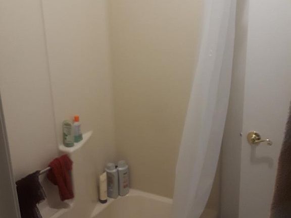 4th image of 45622 Longfields Village Dr