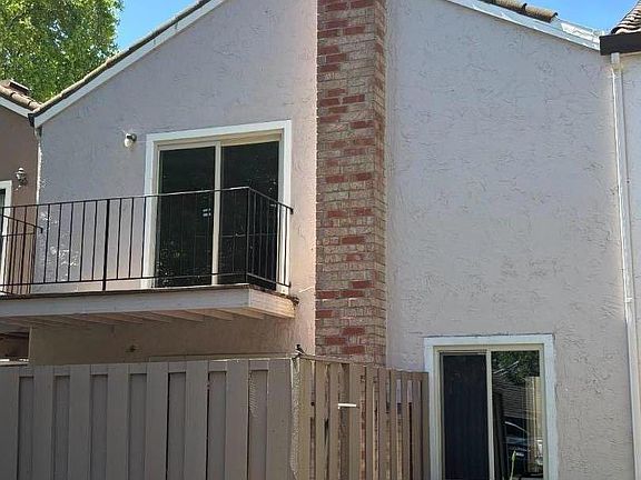 4th image of 2453 Mosswood Ln