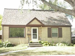 1142 Wirtz Ave, Green Bay, WI 54304
