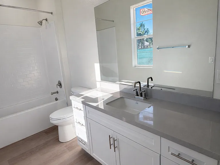 Gallery Park Apartments — Photo 17