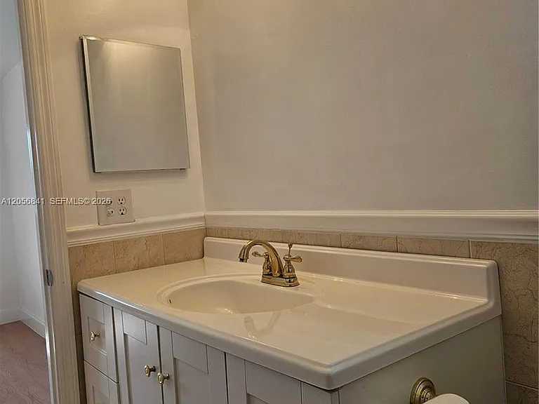 1400 NW 90th Way — Photo 14