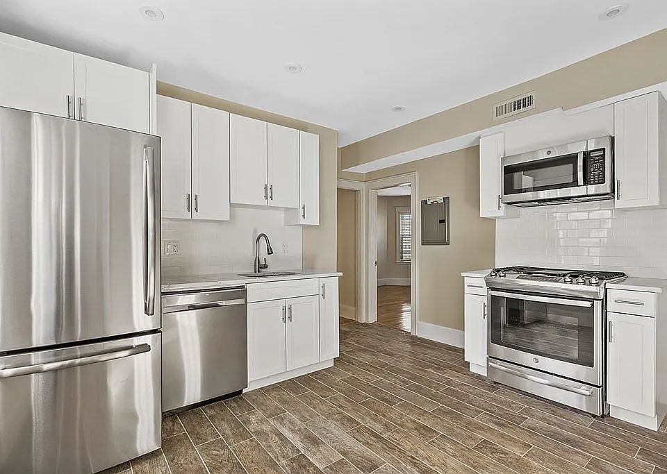 1st image of 70-72 Sudan St #3A