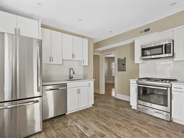 70-72 Sudan St #3A, Dorchester, MA 02125