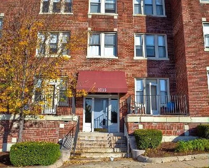 1-1715 Commonwealth Ave #1 — Photo 2