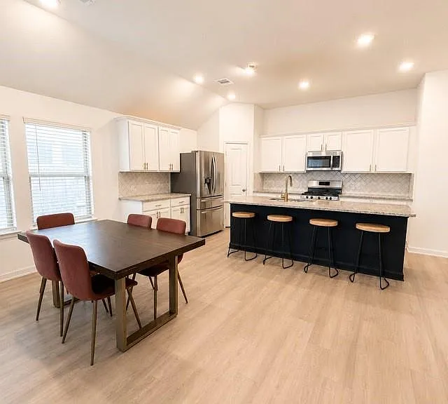 6207 Milbridge Creek Ln — Photo 10