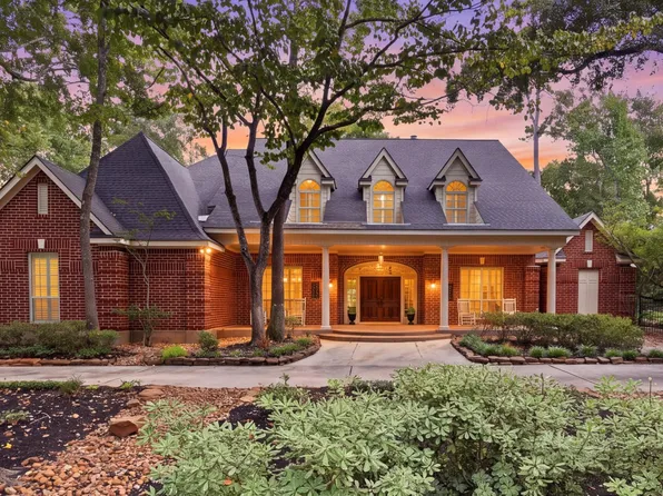 7 Pastoral Pond Cir, Spring, TX 77380