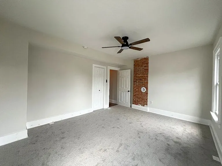 927 S Champion Ave — Photo 11