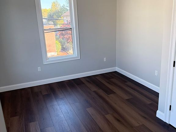 4th image of 22 Cedar St Floor 2
