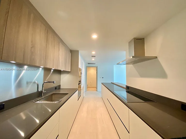 1000 Brickell Plz #4910 — Photo 18