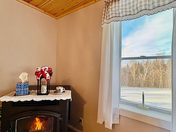 3rd image of 1189 Elizabethtown Rd