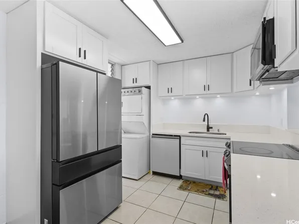 95-020 Waihonu St APT C902, Mililani, HI 96789