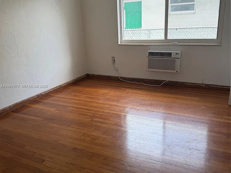 500 77th St #2 — Photo 7