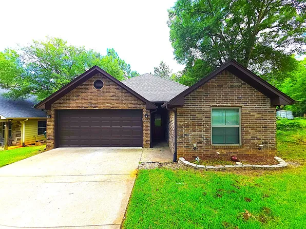 1424 Dogwood St, Tyler, TX 75701