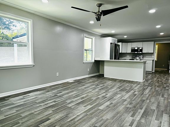 5th image of 95 Piedmont Ave