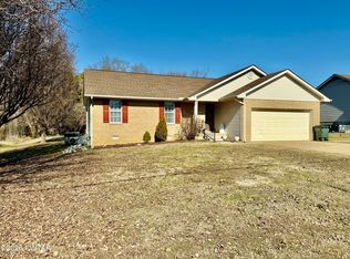 2500 Burrus St, Union City, TN 38261