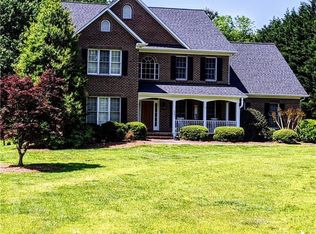 6003 Deer Park Cir, Greensboro, NC 27455