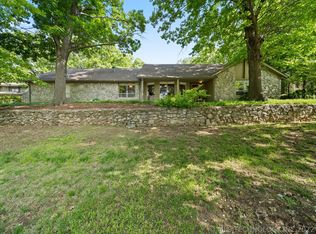 4381 E 72nd Pl, Tulsa, OK 74136