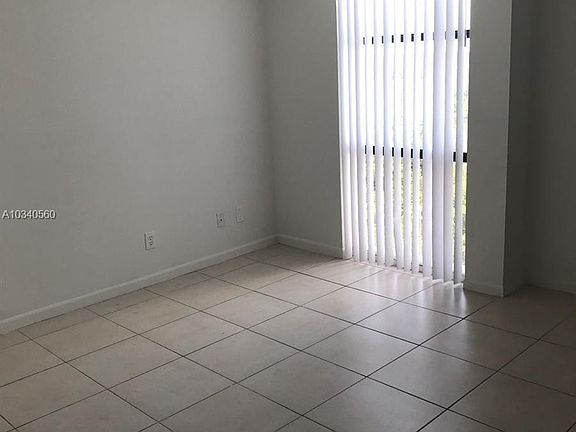2nd image of 13499 Biscayne Blvd APT 1201