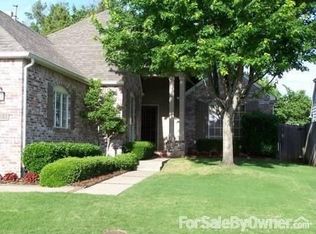 9551 S College Ct, Tulsa, OK 74137