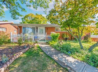 322 Princeton Dr, Pittsburgh, PA