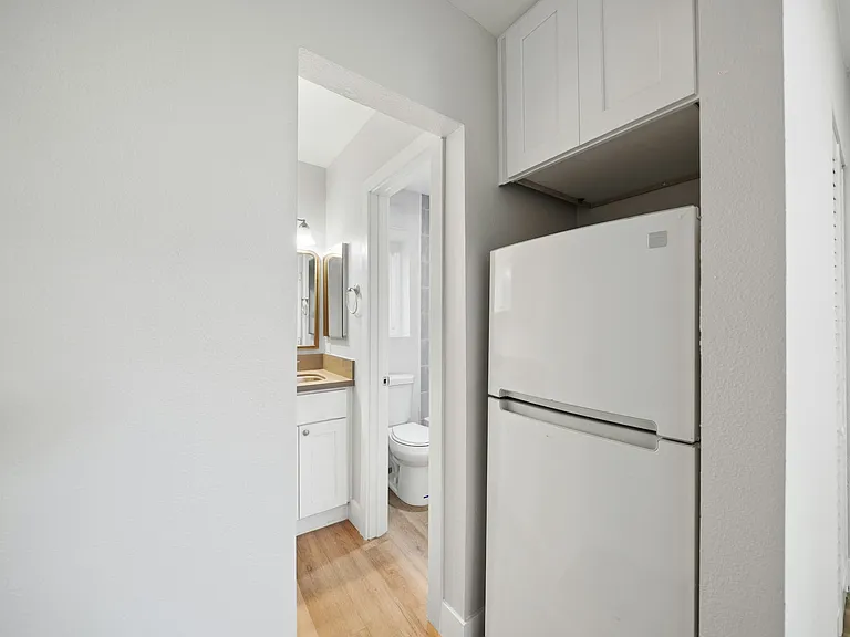 3167 Landis St #14 — Photo 6
