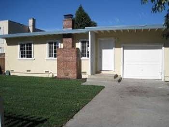 2nd image of 1011 Bradley Way