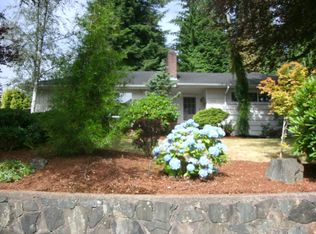 832 Peters St, Raymond, WA 98577