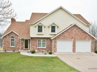 6126 Rainbow Dr, Jefferson City, MO 65109