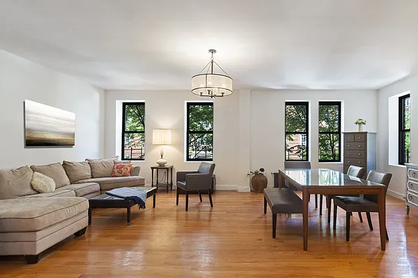 Sold by Compass | media 1