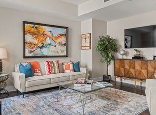 411 W 7th St APT 302, Fort Worth, TX 76102