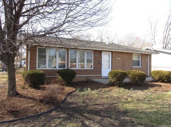 16322 Plymouth Dr, Markham, IL 60428