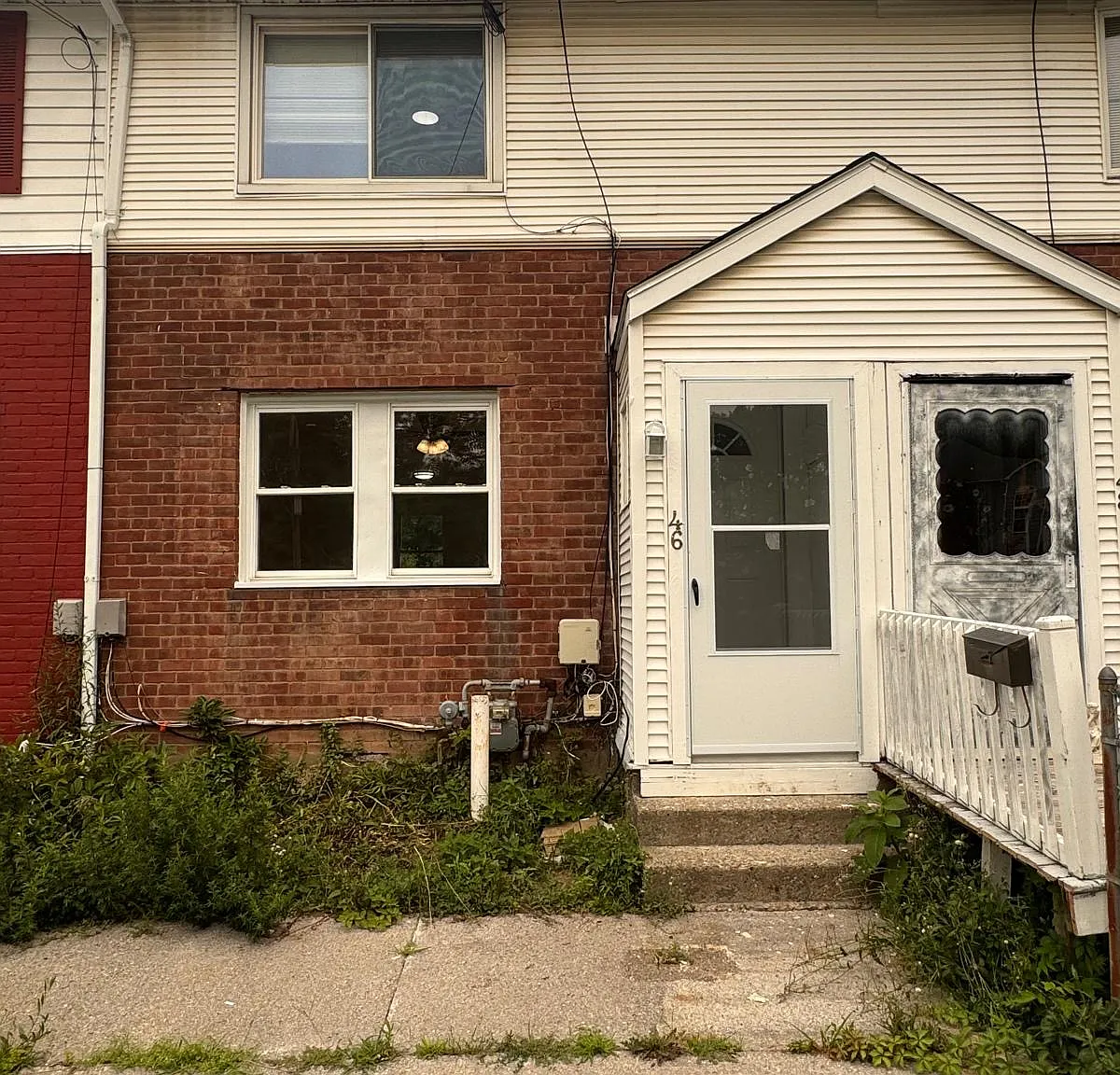 2 bed, 864 sqft, $2,500 — Photo 2
