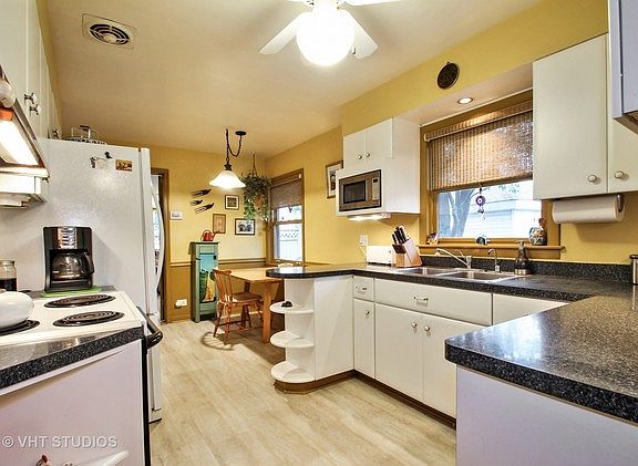 5th image of 5867 N Kingsdale Ave