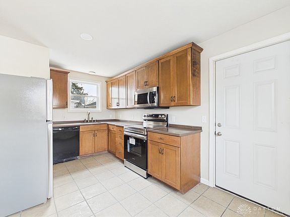 5th image of 510 Harrison Ave