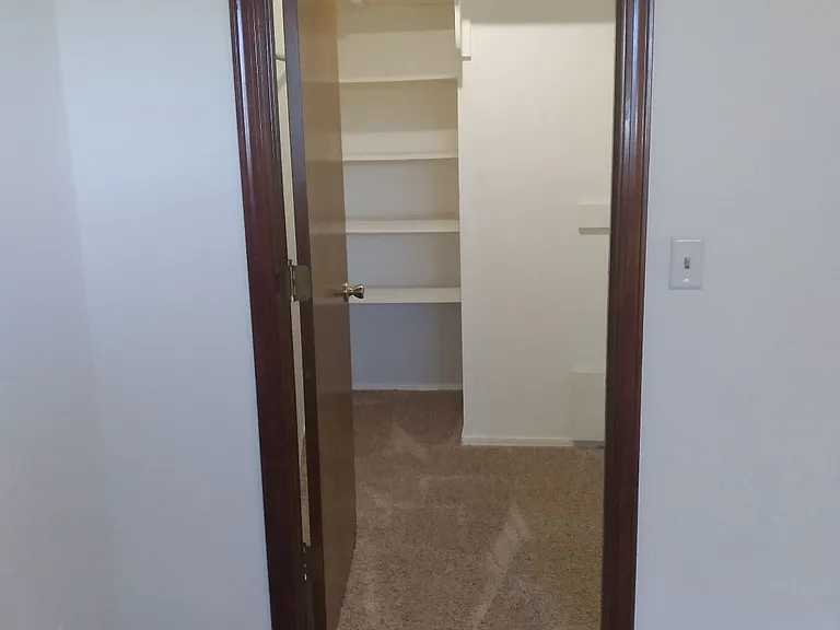 1001 N Wyandotte Ave #A — Photo 14