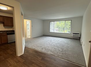 28727 Jefferson Ave APT A7, Saint Clair Shores, MI 48081