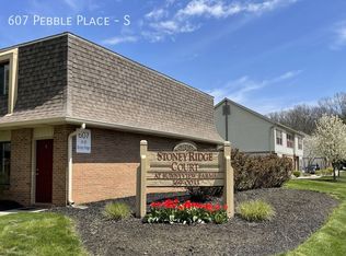 607 Pebble Pl #S, Delaware, OH 43015