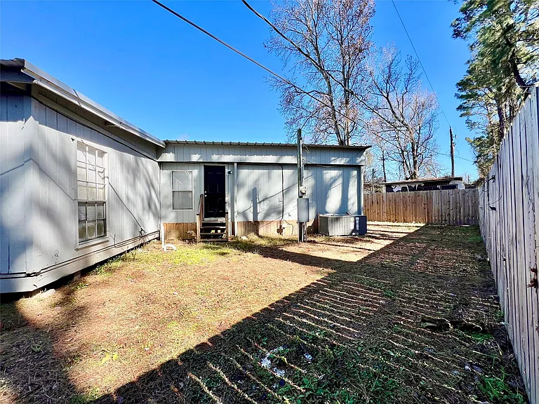 1508 Darden Dr — Photo 10