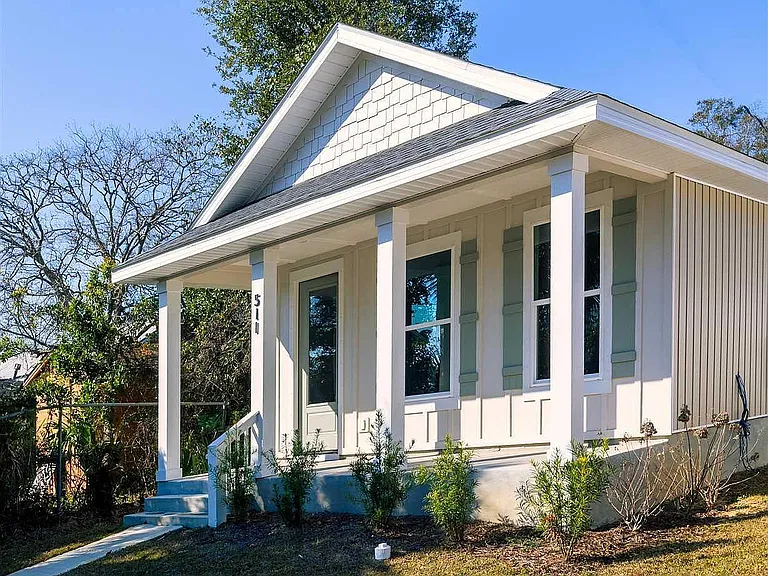 511 N C St — Photo 2