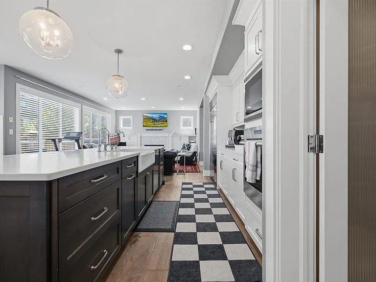1305 Hainstock Way SW — Photo 17
