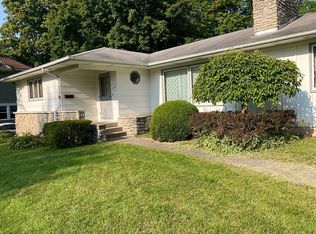 207 Maumee St, Jonesville, MI