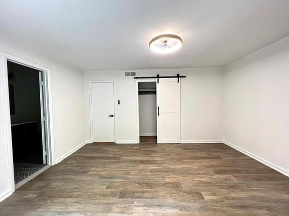 4th image of 1249 Druid Knoll Dr