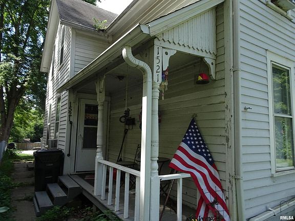 2nd image of 1521 W 6th St